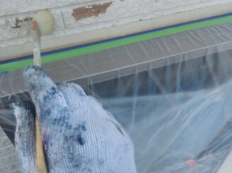 那須塩原市の外壁塗装における凍害部のプライマー塗布