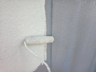 那須塩原市で行った外壁塗装における中塗り