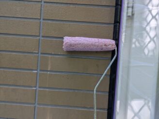 那須町で行った外壁塗装における下塗り